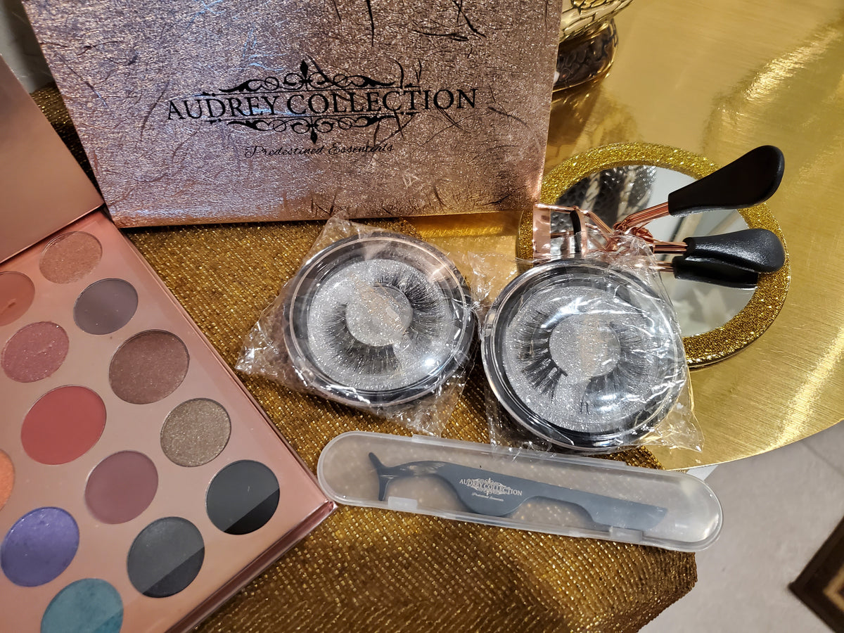 Audrey Collection™ Premium Cosmetic Set